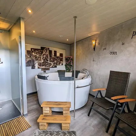 Roulotte Cosy Avec Kitchenette, Ruisseau Apaisant Et Espace Bien-etre, Nuit Insolite A - Fr-1-589-444 컨트리하우스 Ferdrupt